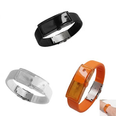 Adjustable black portable scent diffuser bracelet for essential oils
